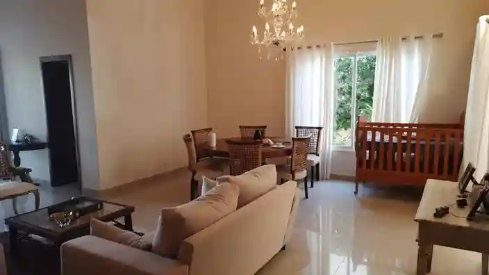 Casa de Condomínio com 3 quartos à venda, 235m² — foto 22 de 36