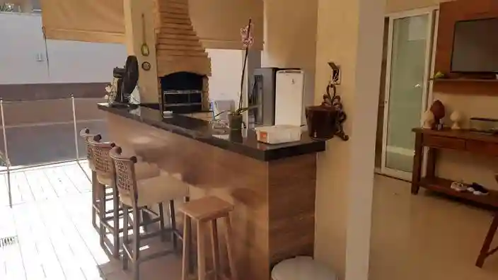 Casa de Condomínio com 3 quartos à venda, 235m² — foto 25 de 36
