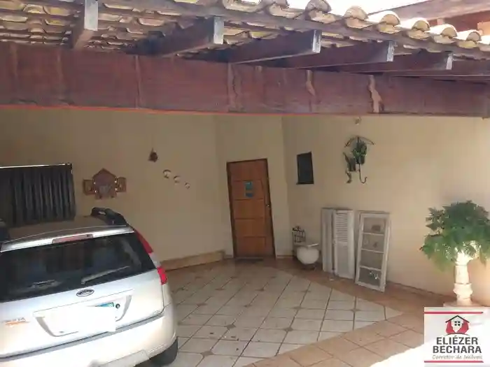 Casa com 2 quartos à venda, 360m² — foto 2 de 37
