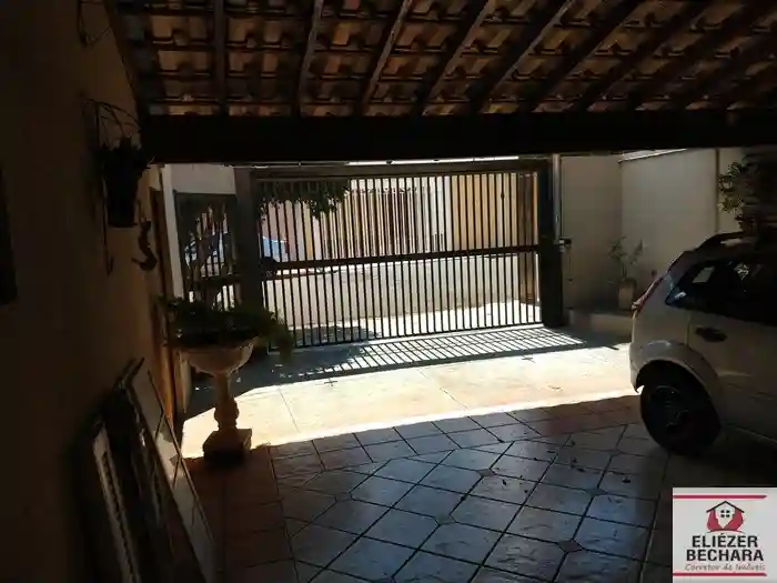 Casa com 2 quartos à venda, 360m² — foto 3 de 37