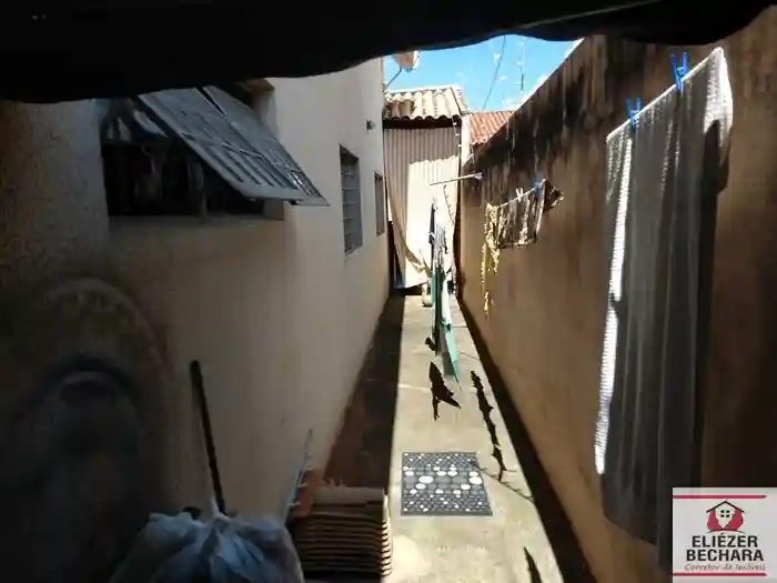 Casa com 2 quartos à venda, 360m² — foto 31 de 37