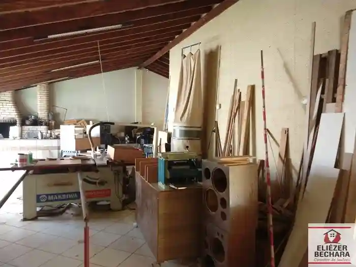 Casa com 2 quartos à venda, 360m² — foto 10 de 37