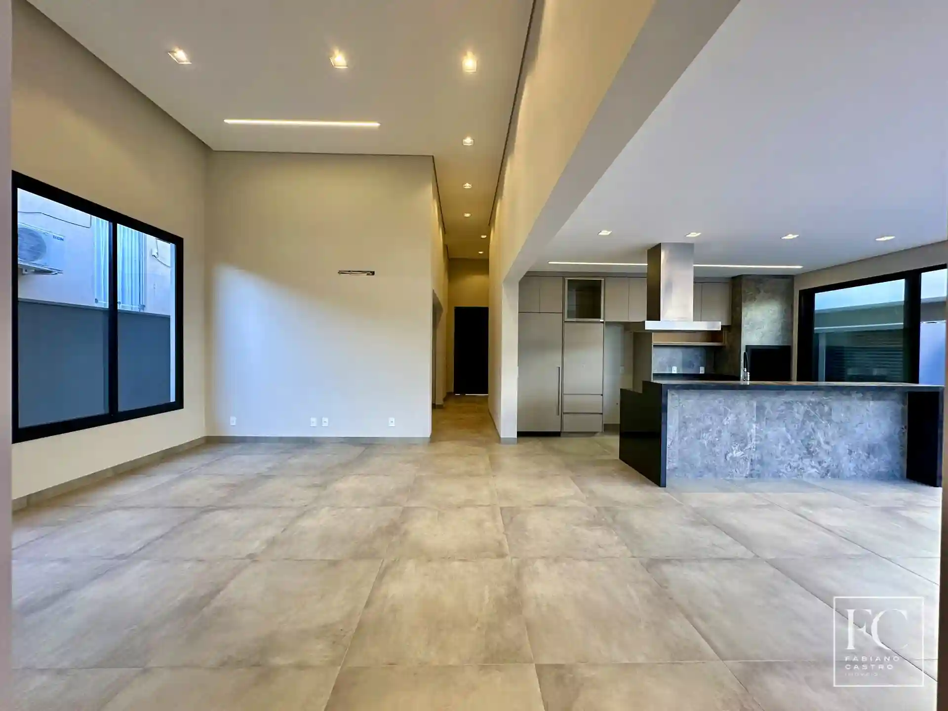 Casa de Condomínio com 3 quartos à venda, 240m² — foto 19 de 28