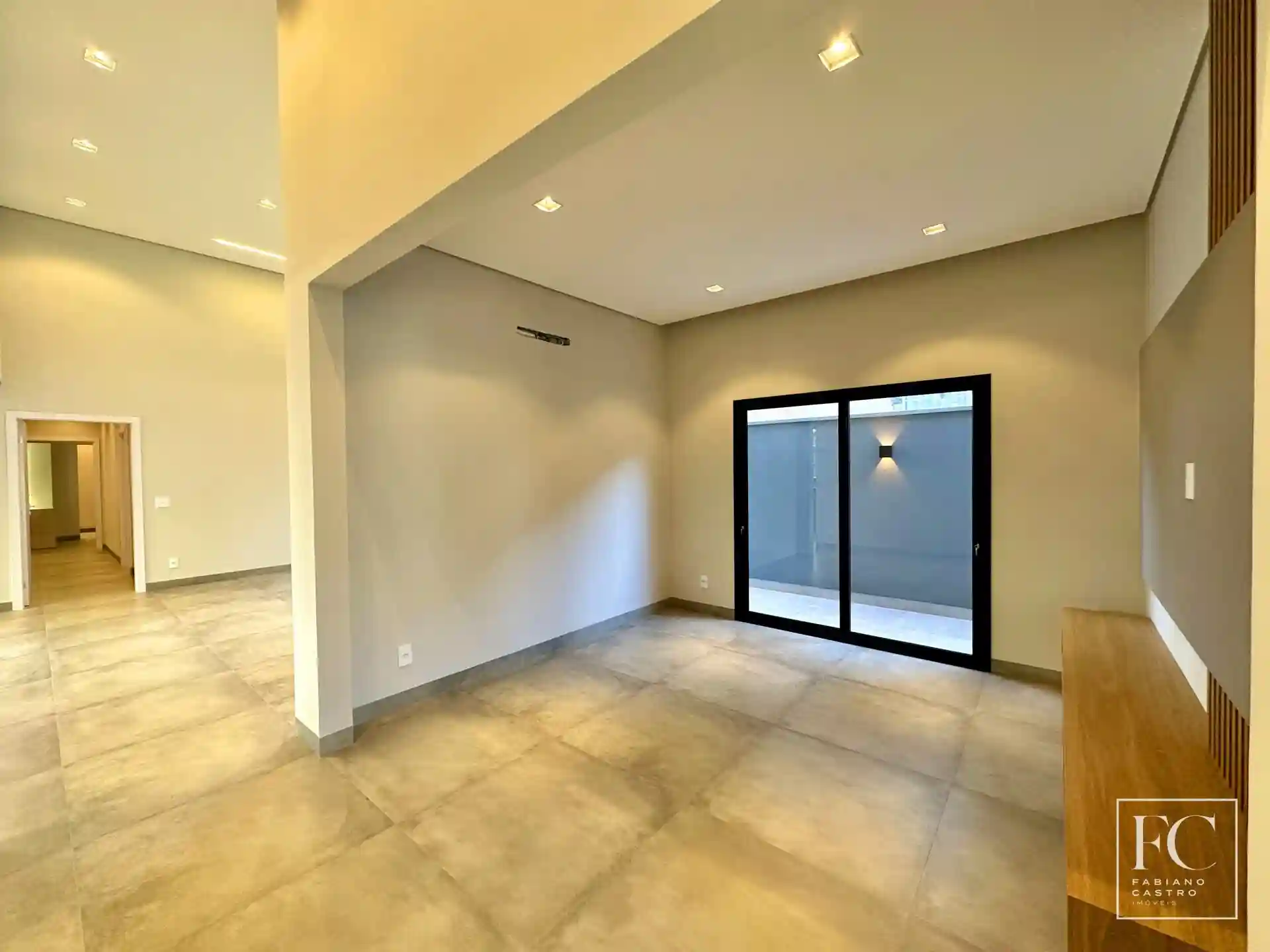 Casa de Condomínio com 3 quartos à venda, 240m² — foto 5 de 28