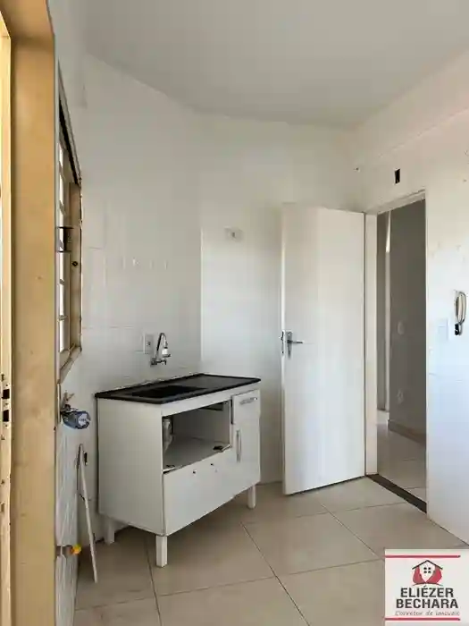 Apartamento com 3 quartos à venda, 80m² — foto 13 de 15