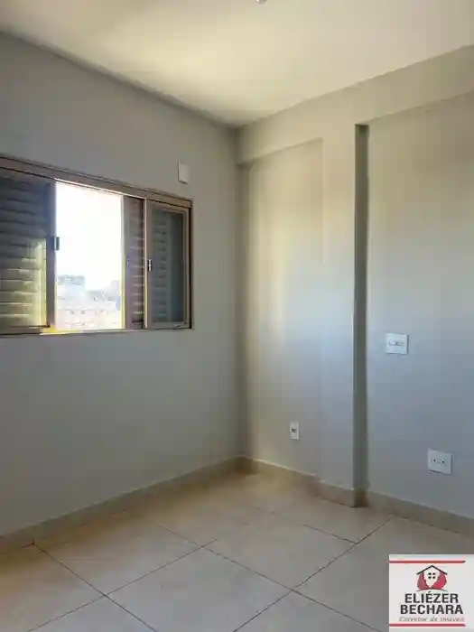 Apartamento com 3 quartos à venda, 80m² — foto 2 de 15