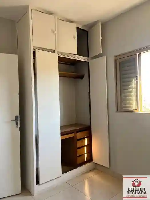 Apartamento com 3 quartos à venda, 80m² — foto 3 de 15