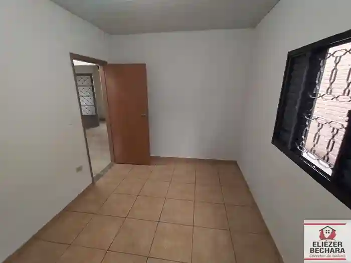 Casa com 3 quartos à venda, 160m² — foto 18 de 42