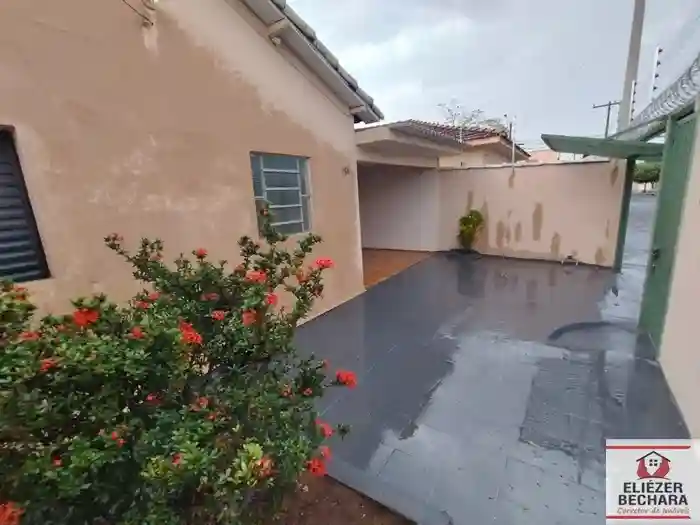 Casa com 3 quartos à venda, 160m² — foto 25 de 42