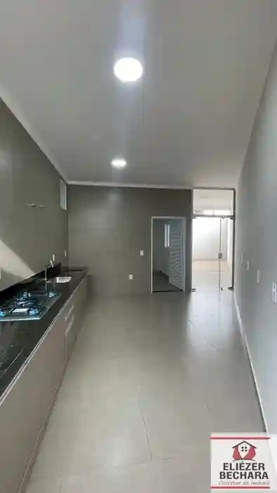Casa com 3 quartos à venda, 155m² — foto 2 de 16