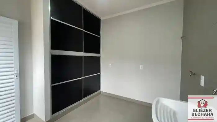 Casa com 3 quartos à venda, 155m² — foto 5 de 16