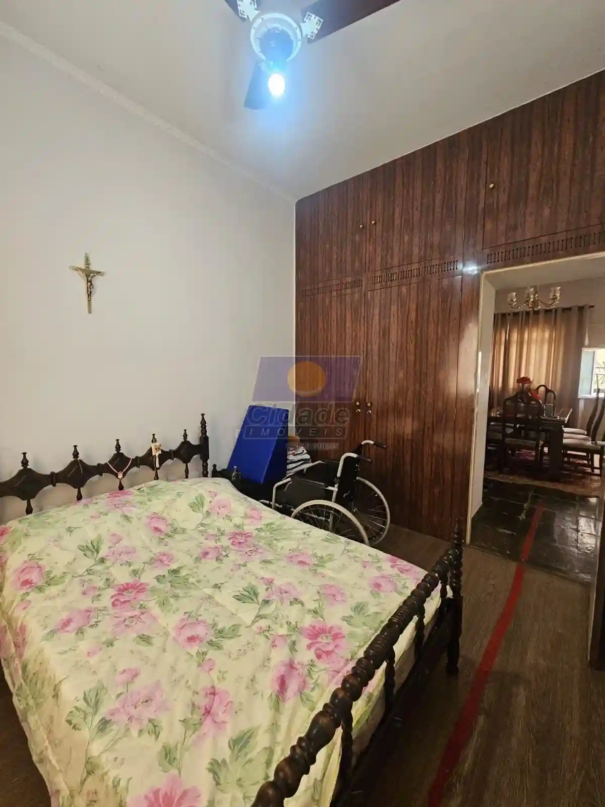 Casa com 4 quartos à venda, 271m² — foto 20 de 39