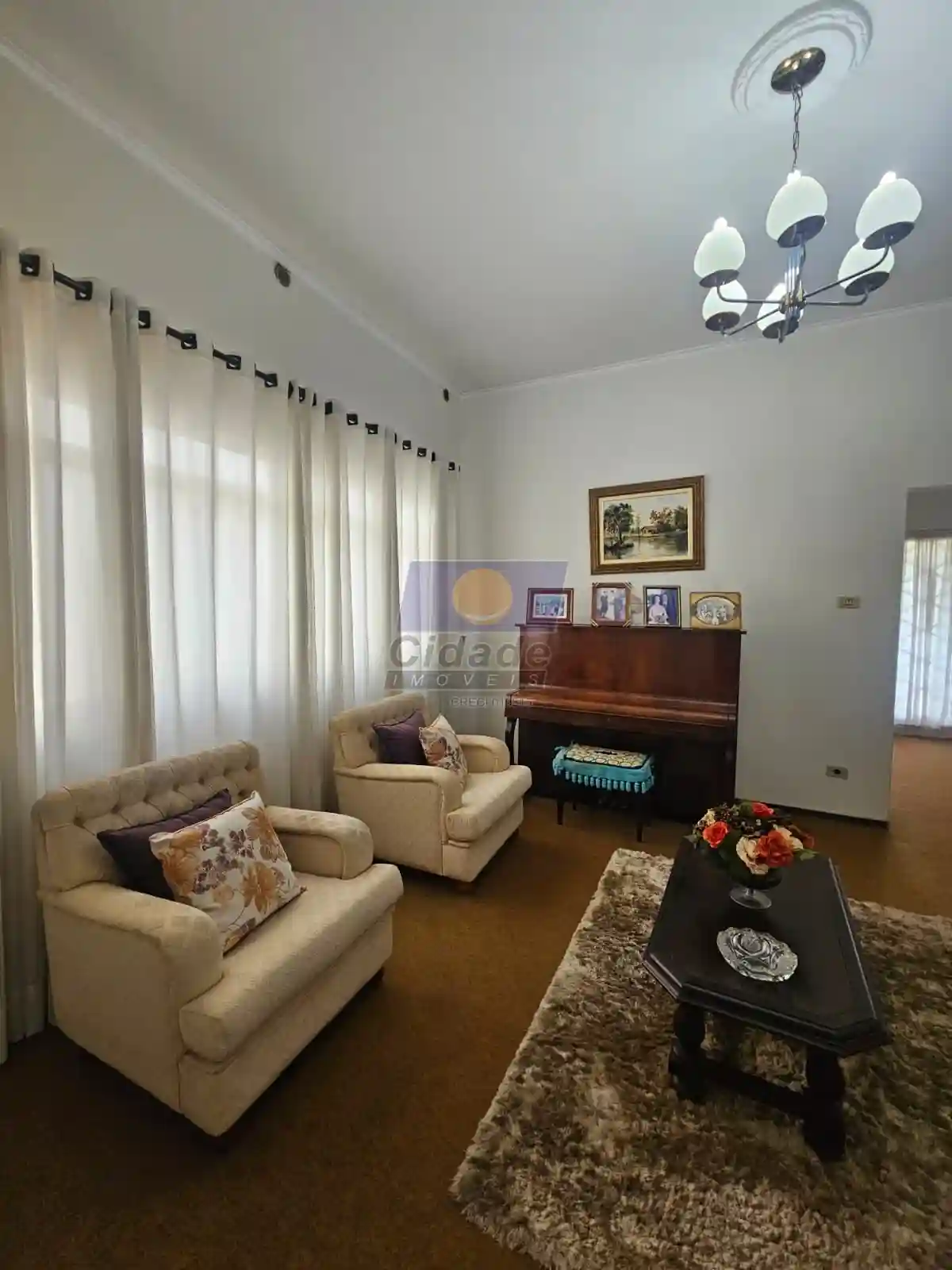 Casa com 4 quartos à venda, 271m² — foto 11 de 39