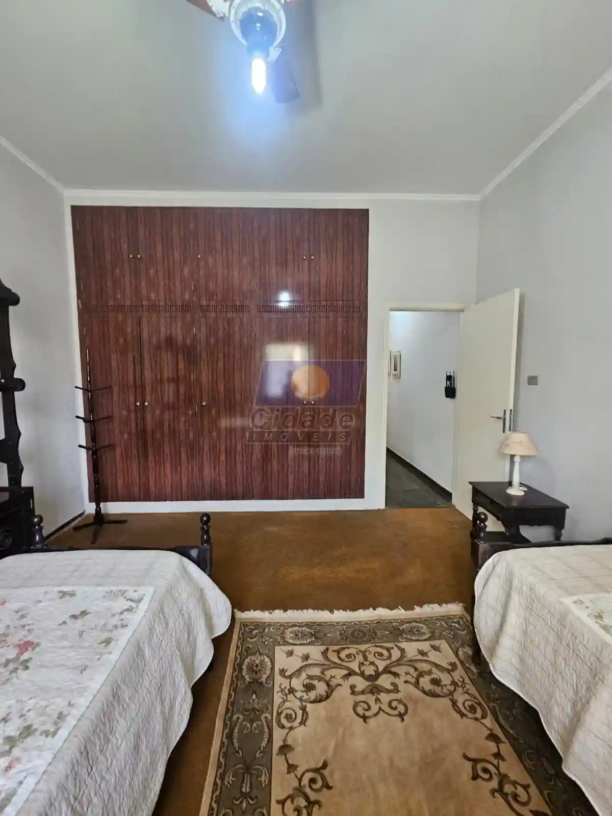 Casa com 4 quartos à venda, 271m² — foto 22 de 39