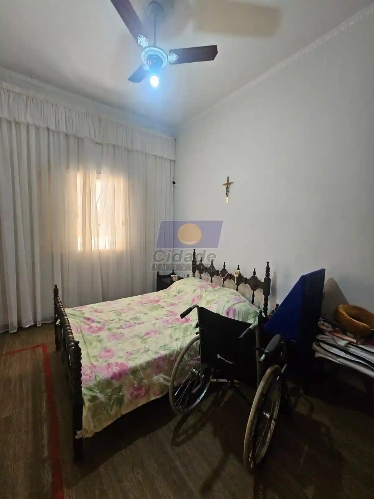 Casa com 4 quartos à venda, 271m² — foto 21 de 39