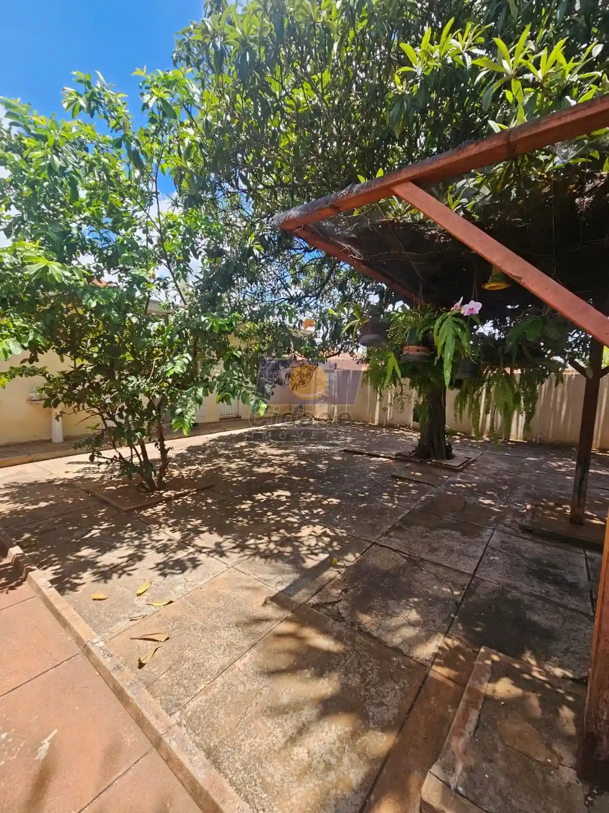 Casa com 4 quartos à venda, 271m² — foto 38 de 39