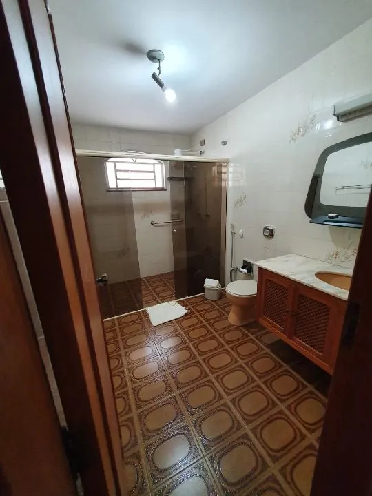 Casa à venda — foto 9 de 10