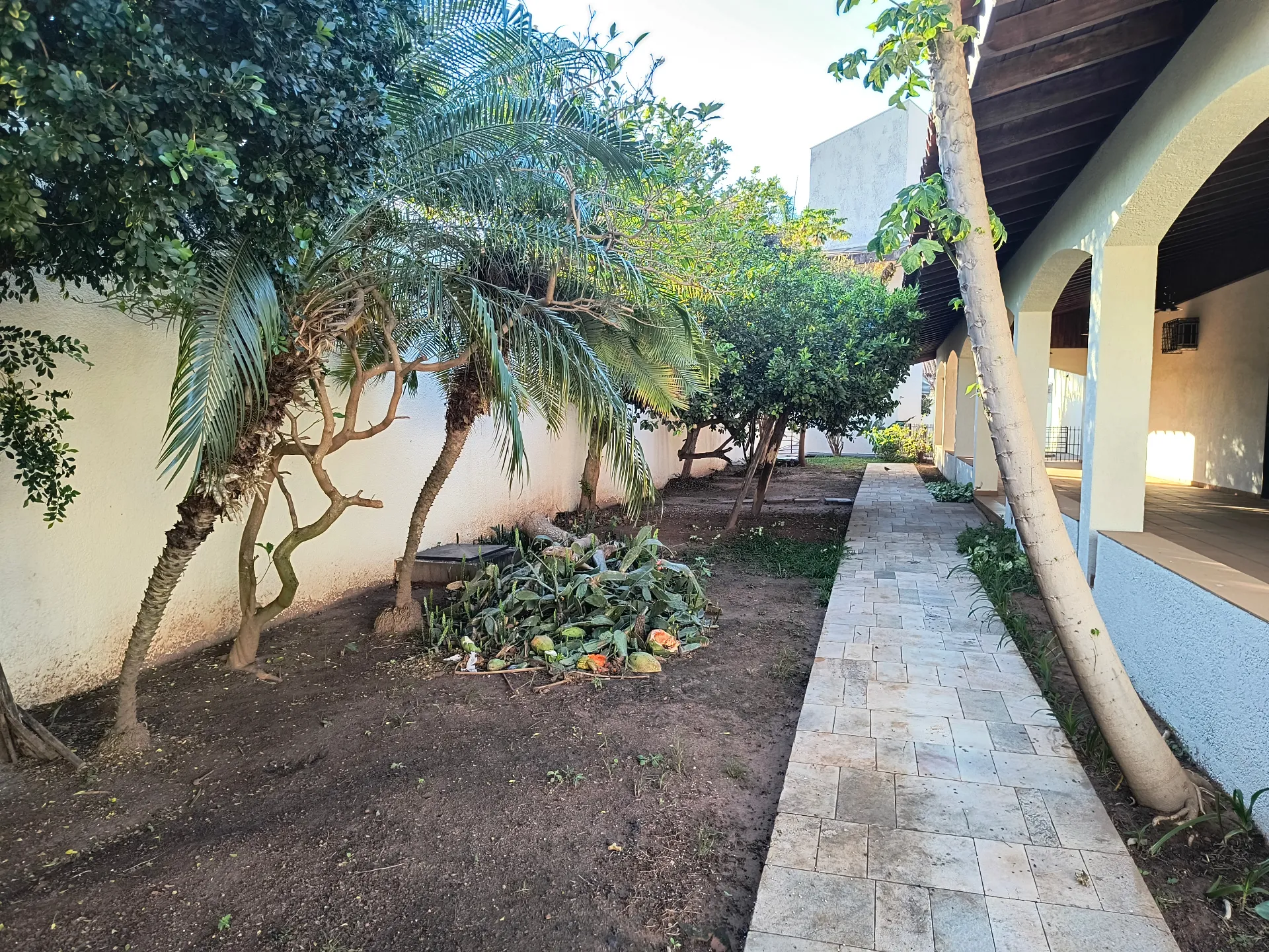 Casa com 3 quartos à venda, 620m² — foto 4 de 21