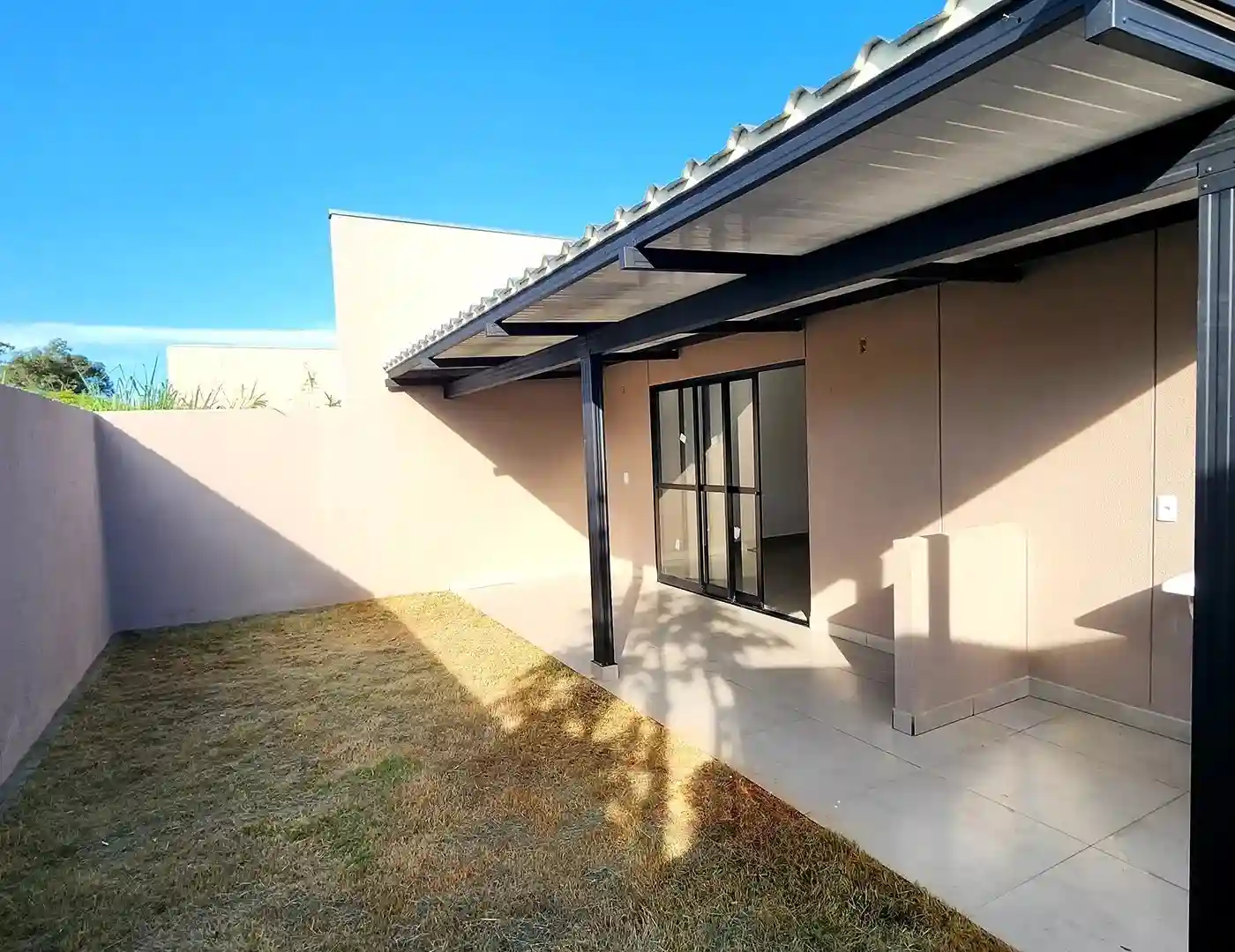 Casa com 3 quartos à venda, 200m² — foto 6 de 6