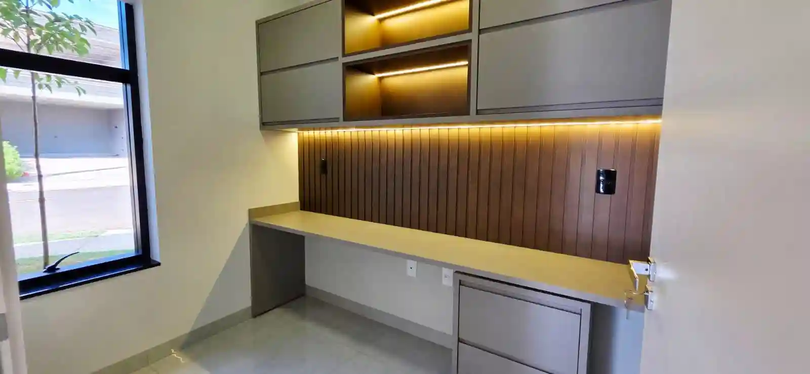 Casa de Condomínio com 3 quartos à venda, 215m² — foto 22 de 24