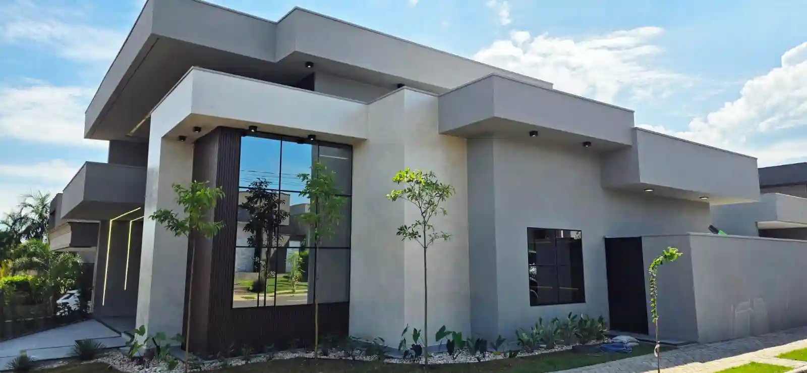 Casa de Condomínio com 3 quartos à venda, 215m² — foto 4 de 24
