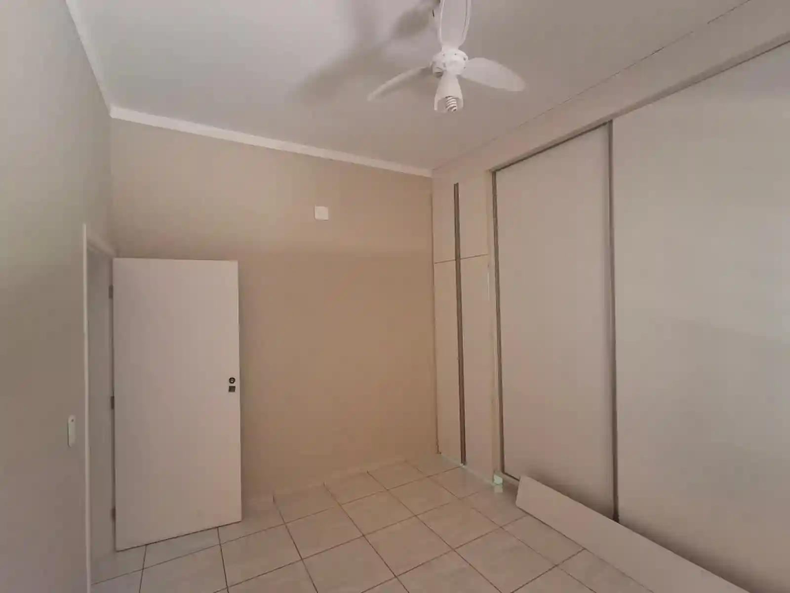 Casa com 3 quartos à venda, 200m² — foto 13 de 19