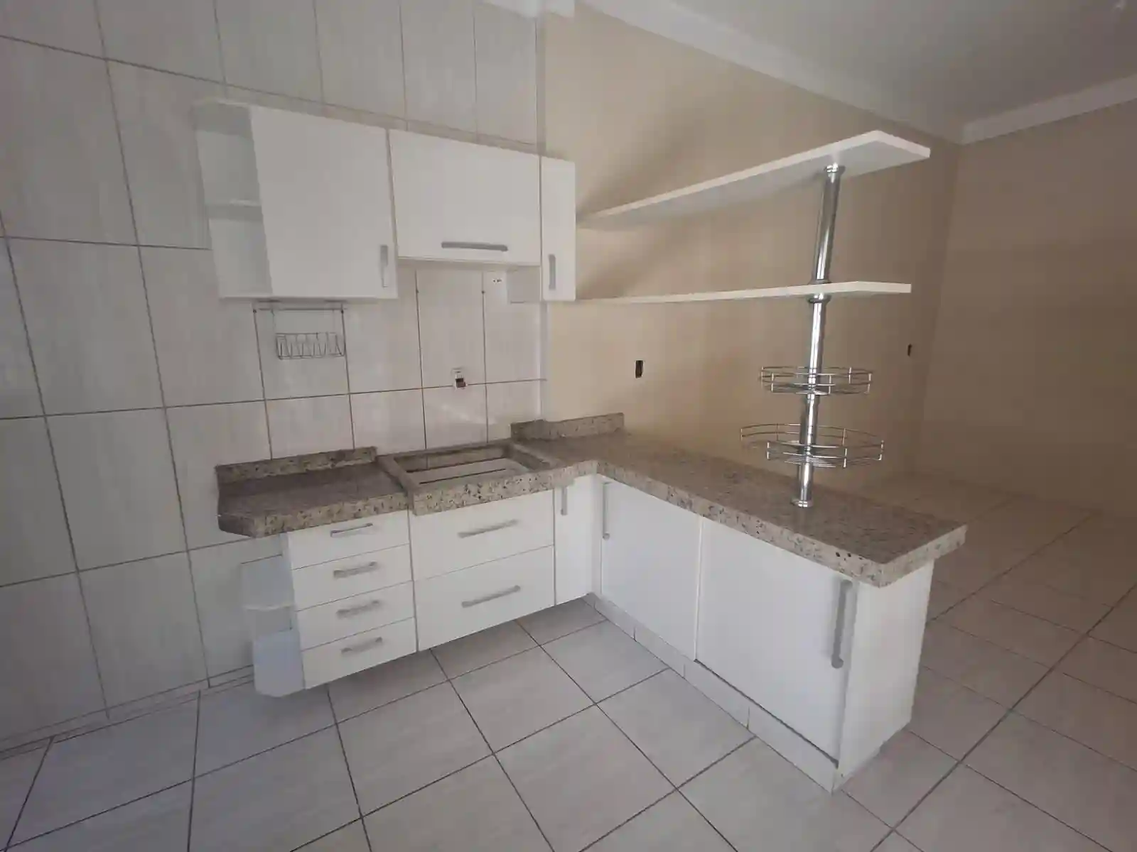 Casa com 3 quartos à venda, 200m² — foto 8 de 19