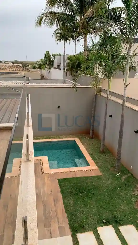 Casa de Condomínio com 3 quartos à venda, 340m² — foto 2 de 60