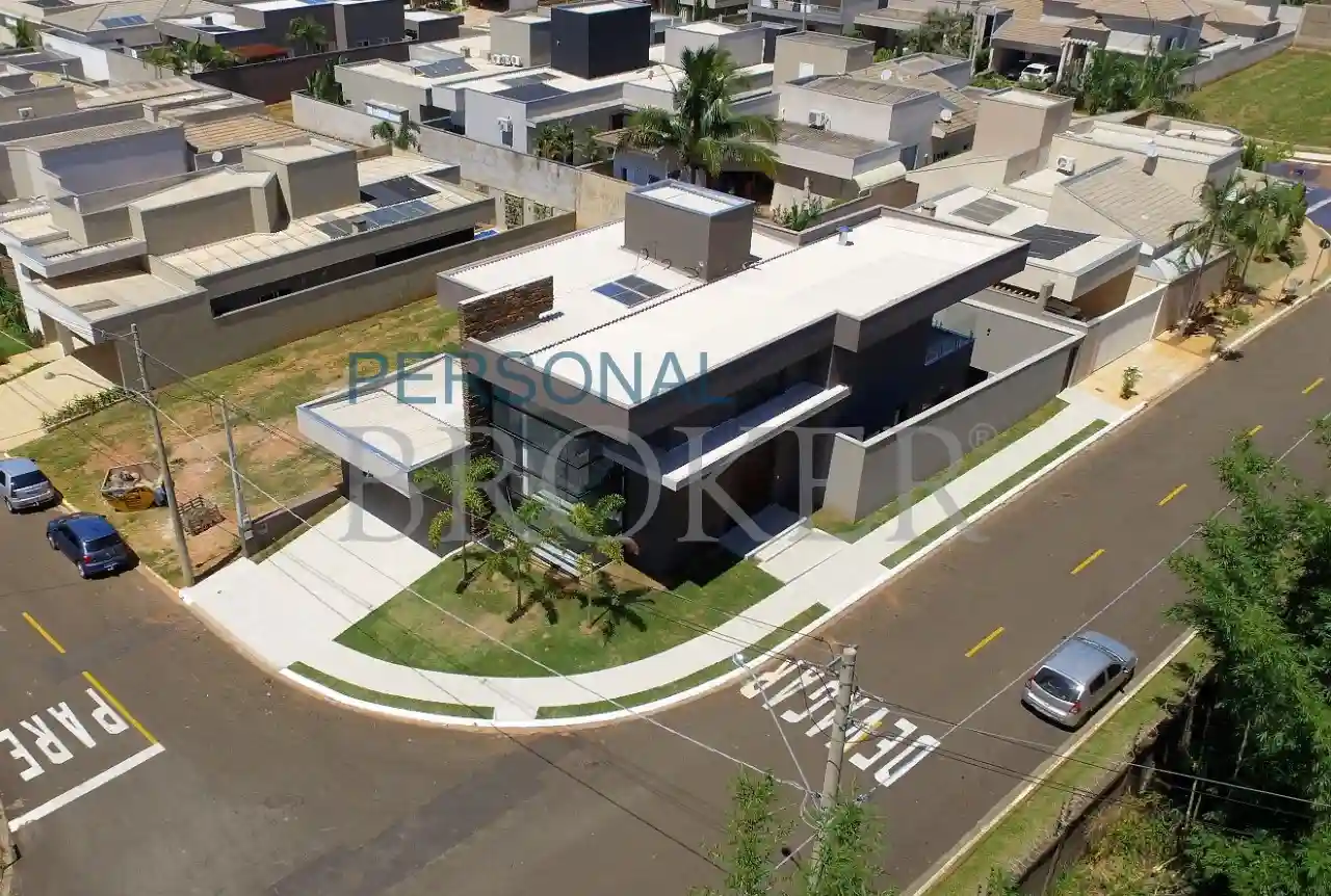 Casa de Condomínio com 3 quartos à venda, 340m² — foto 59 de 60