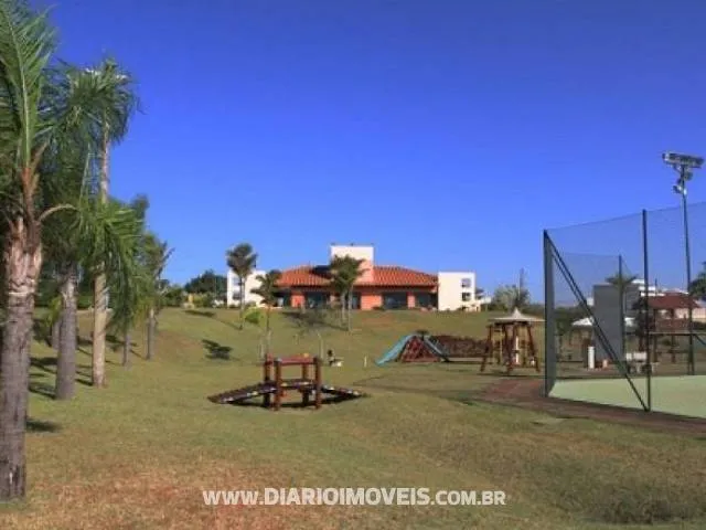 Terreno / Lote / Condomínio à venda — foto 3 de 3