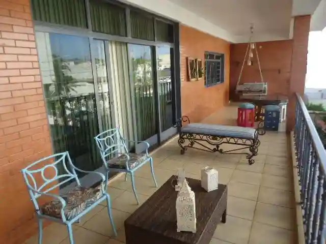 Casa à venda — foto 12 de 34