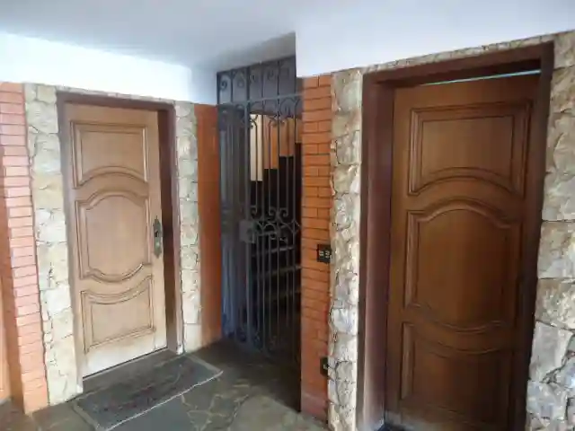 Casa à venda — foto 5 de 34