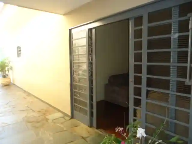 Casa à venda — foto 27 de 34