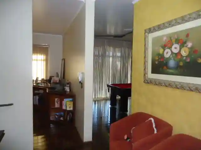 Casa à venda — foto 8 de 34