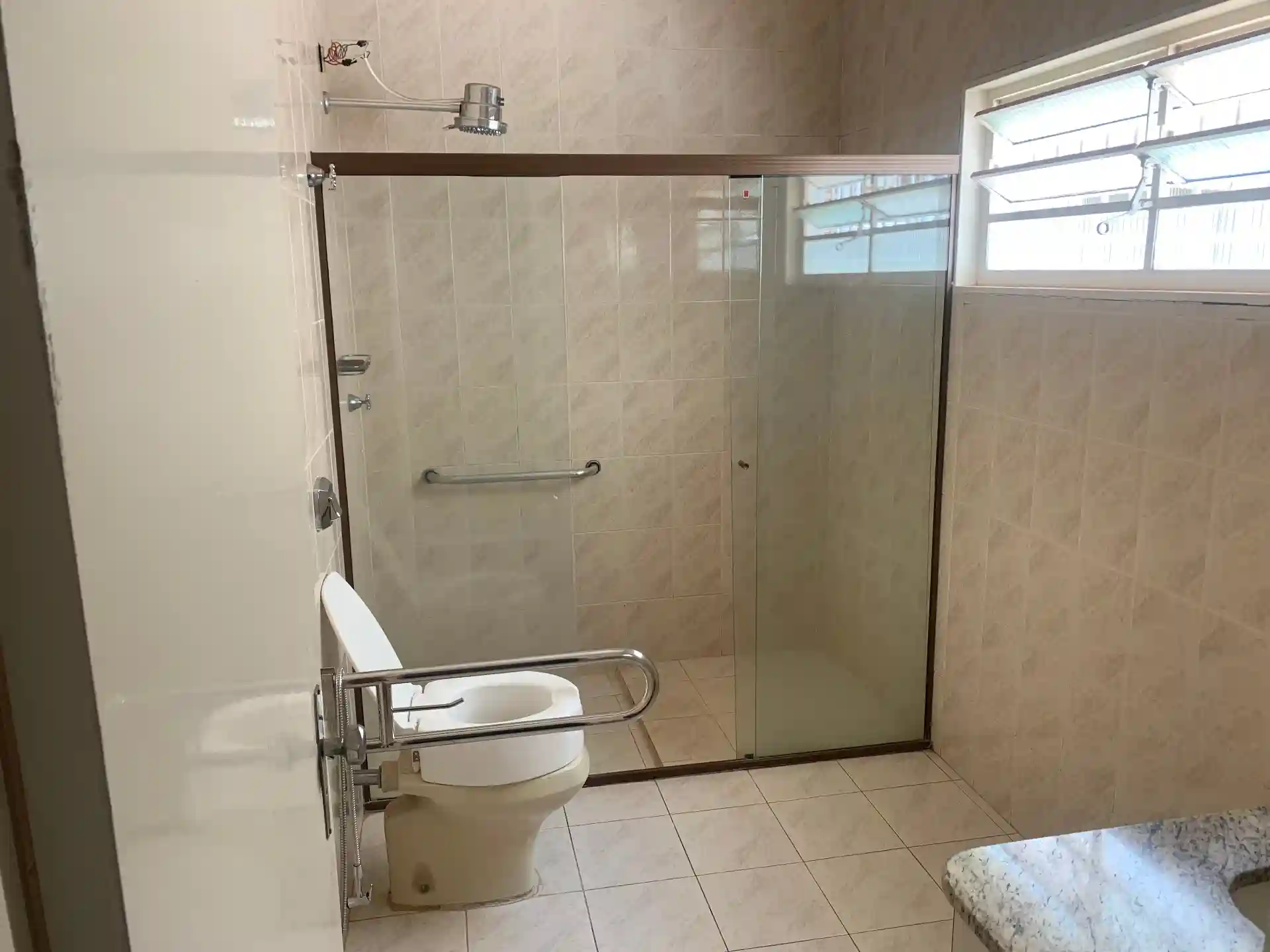 Casa Comercial com 3 quartos à venda, 214m² — foto 10 de 24