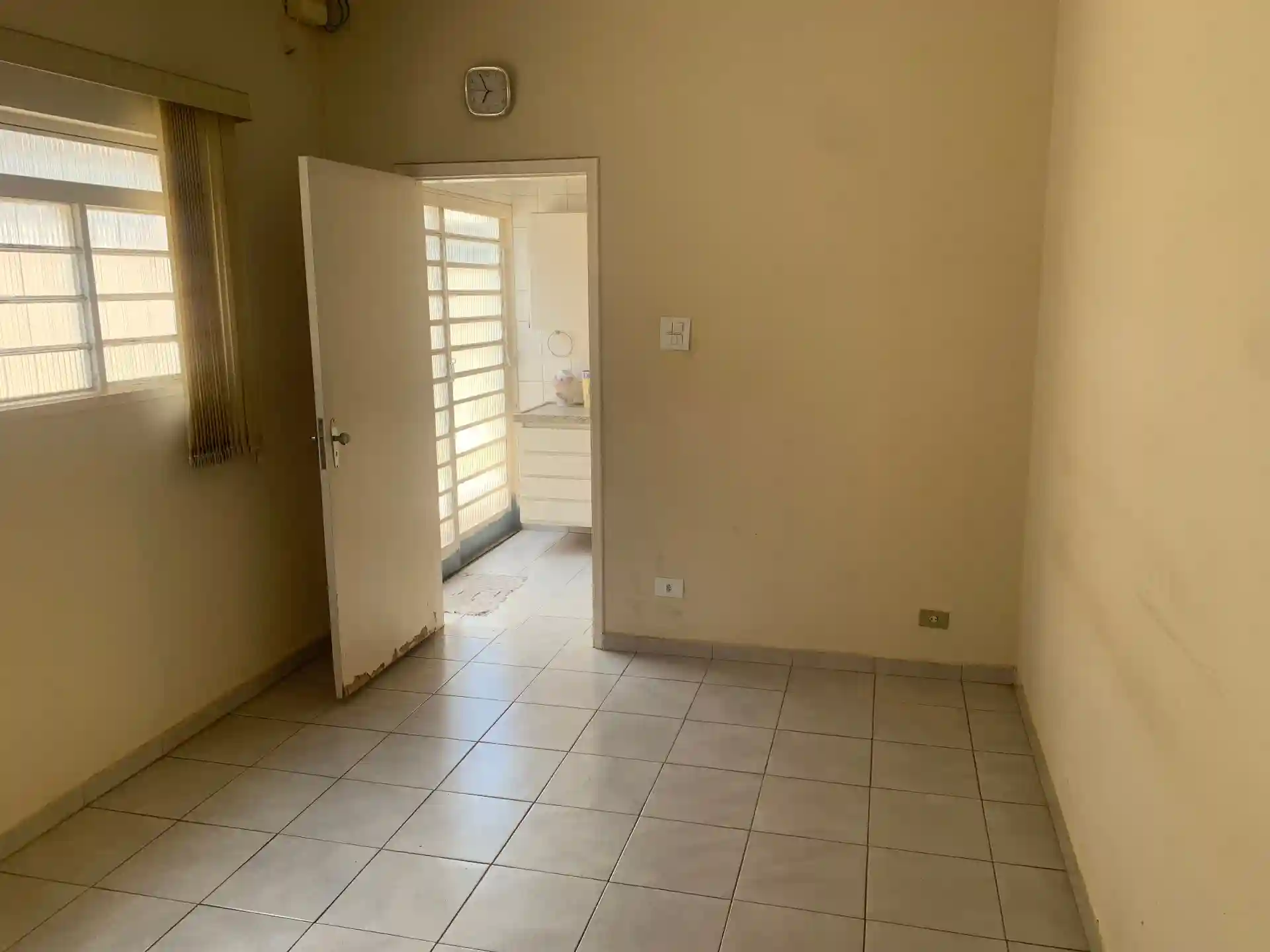 Casa Comercial com 3 quartos à venda, 214m² — foto 7 de 24