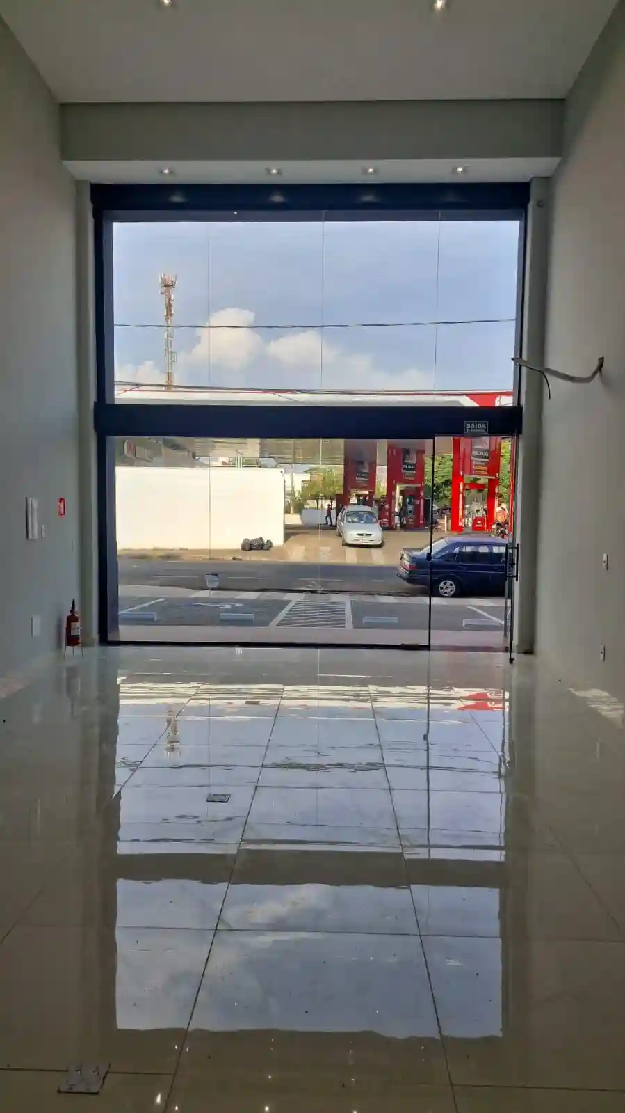 Loja / Salão / Ponto Comercial  para aluguel, 65m² — foto 7 de 9