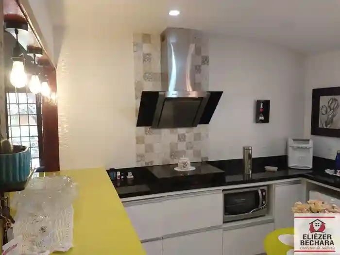 Casa com 3 quartos à venda, 810m² — foto 17 de 36