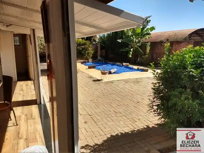 Casa com 3 quartos à venda, 810m² — foto 11 de 36