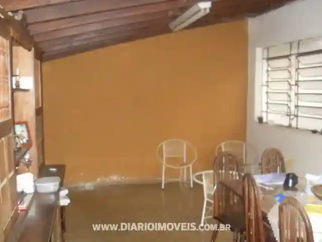 Casa com 3 quartos à venda, 280m² — foto 9 de 13