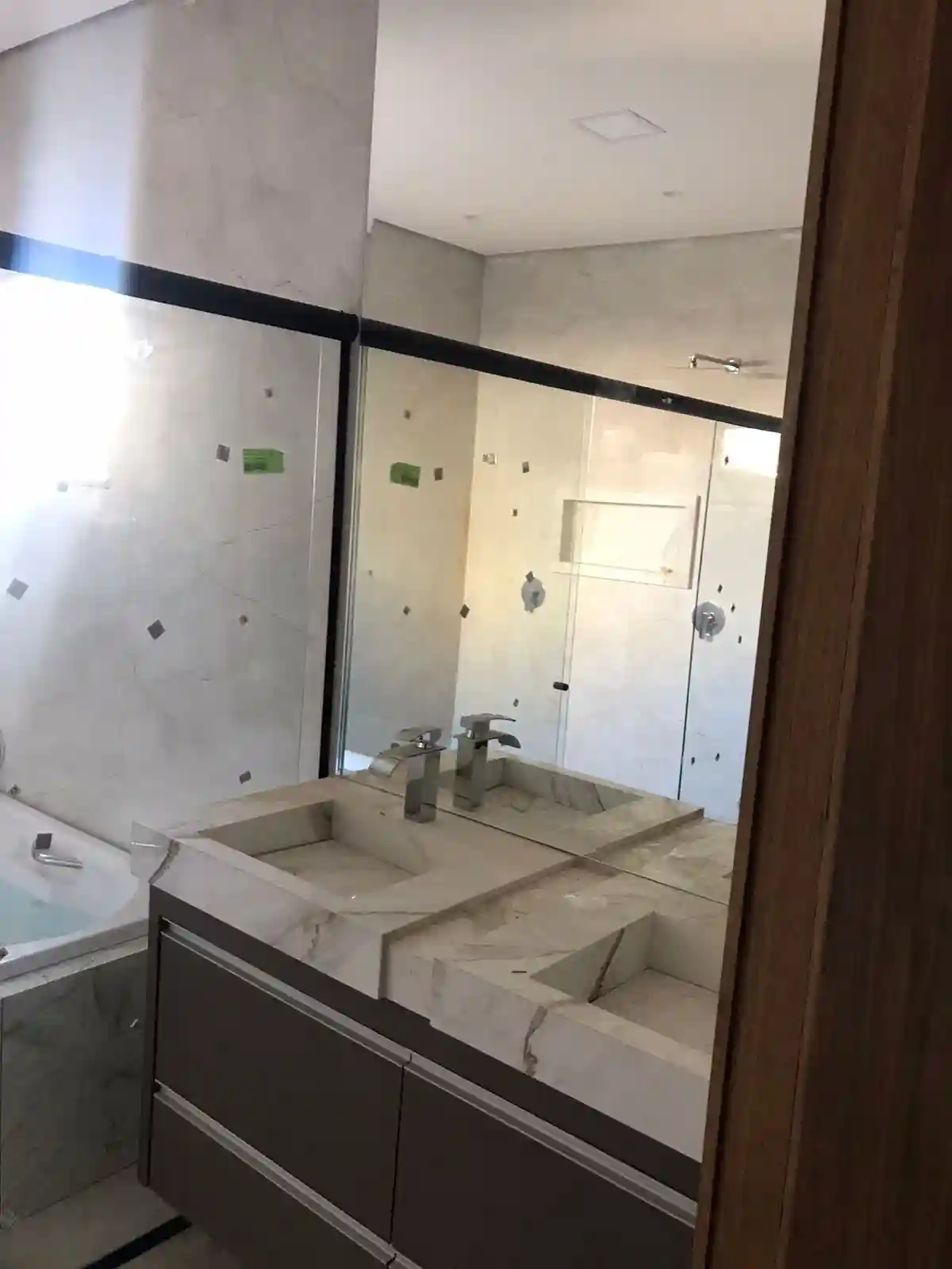 Casa de Condomínio com 3 quartos à venda, 200m² — foto 3 de 10