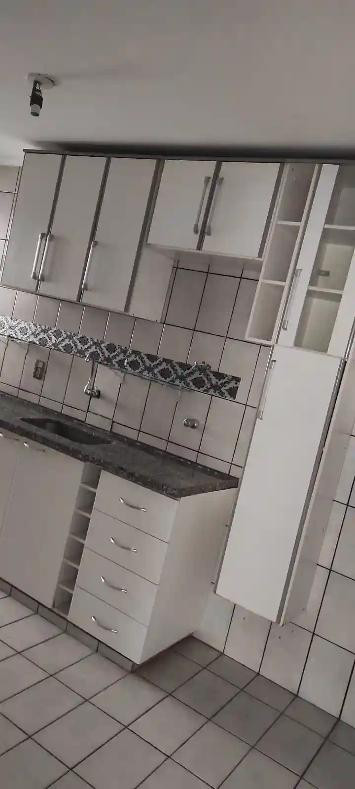 Apartamento com 2 quartos à venda, 60m² — foto 1 de 15
