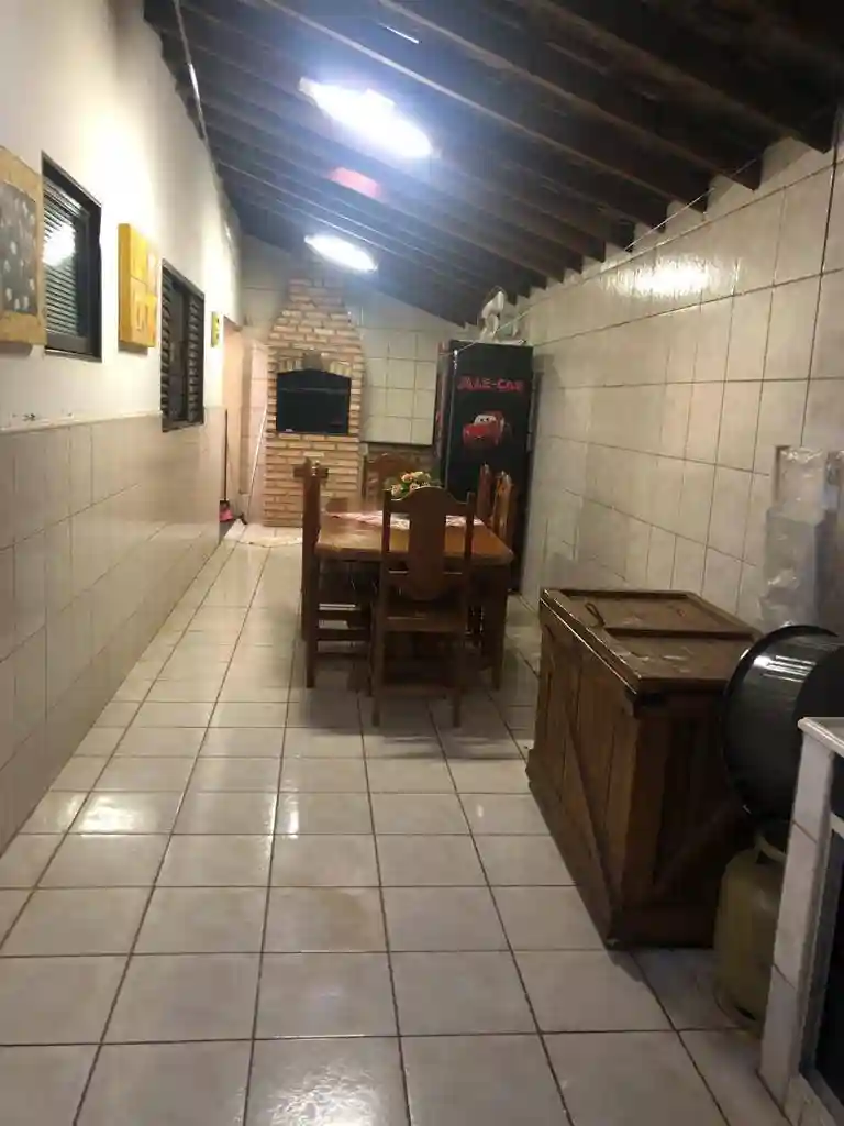 Casa com 2 quartos à venda, 223m² — foto 4 de 10