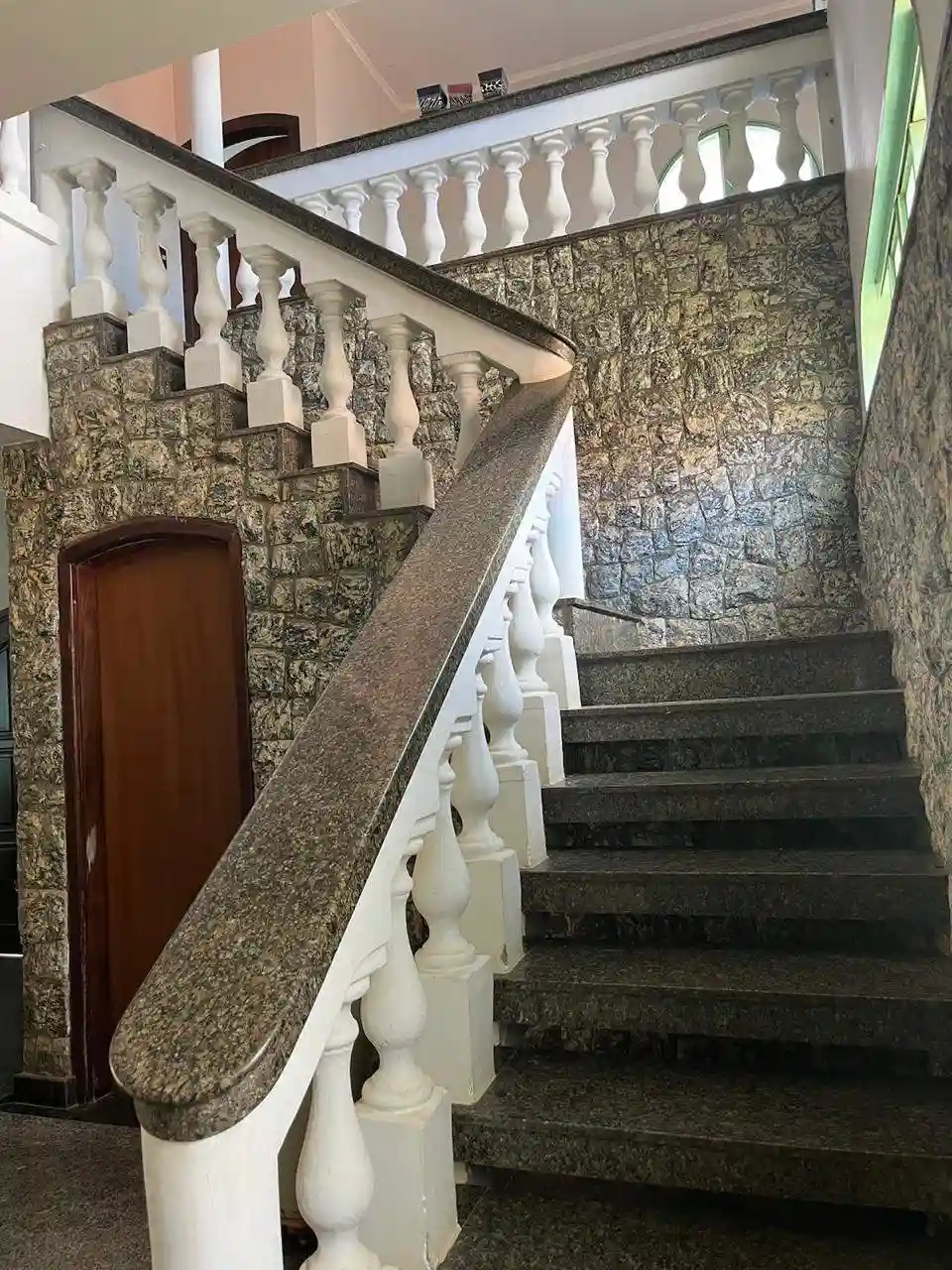 Casa com 3 quartos à venda, 380m² — foto 23 de 43