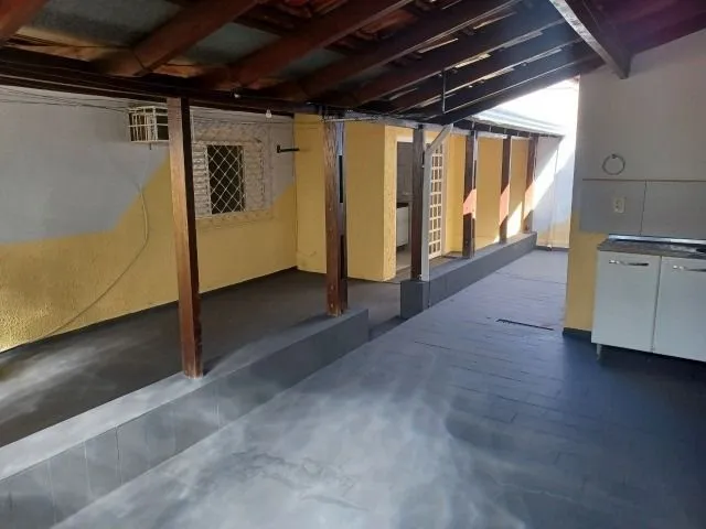 Casa à venda — foto 5 de 5