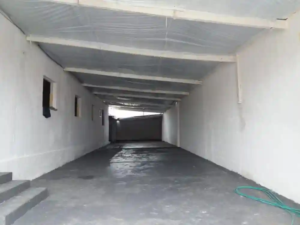 Loja / Salão / Ponto Comercial à venda — foto 1 de 4