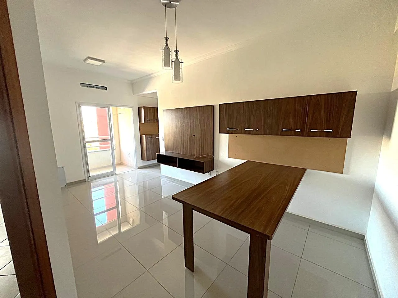 Apartamento com 3 quartos para aluguel, 70m² — foto 3 de 15