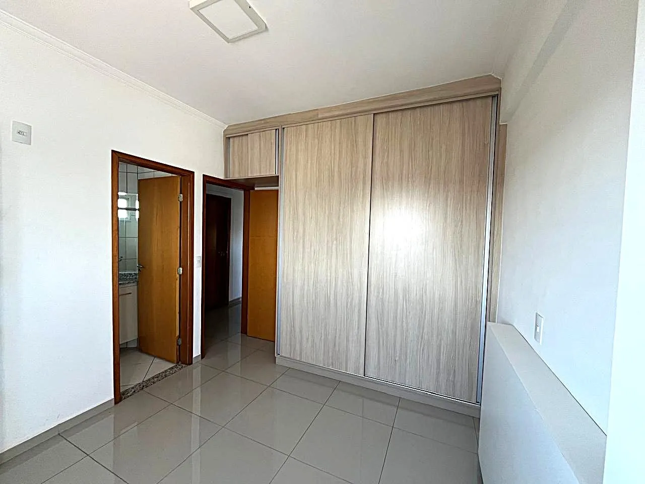 Apartamento com 3 quartos para aluguel, 70m² — foto 9 de 15