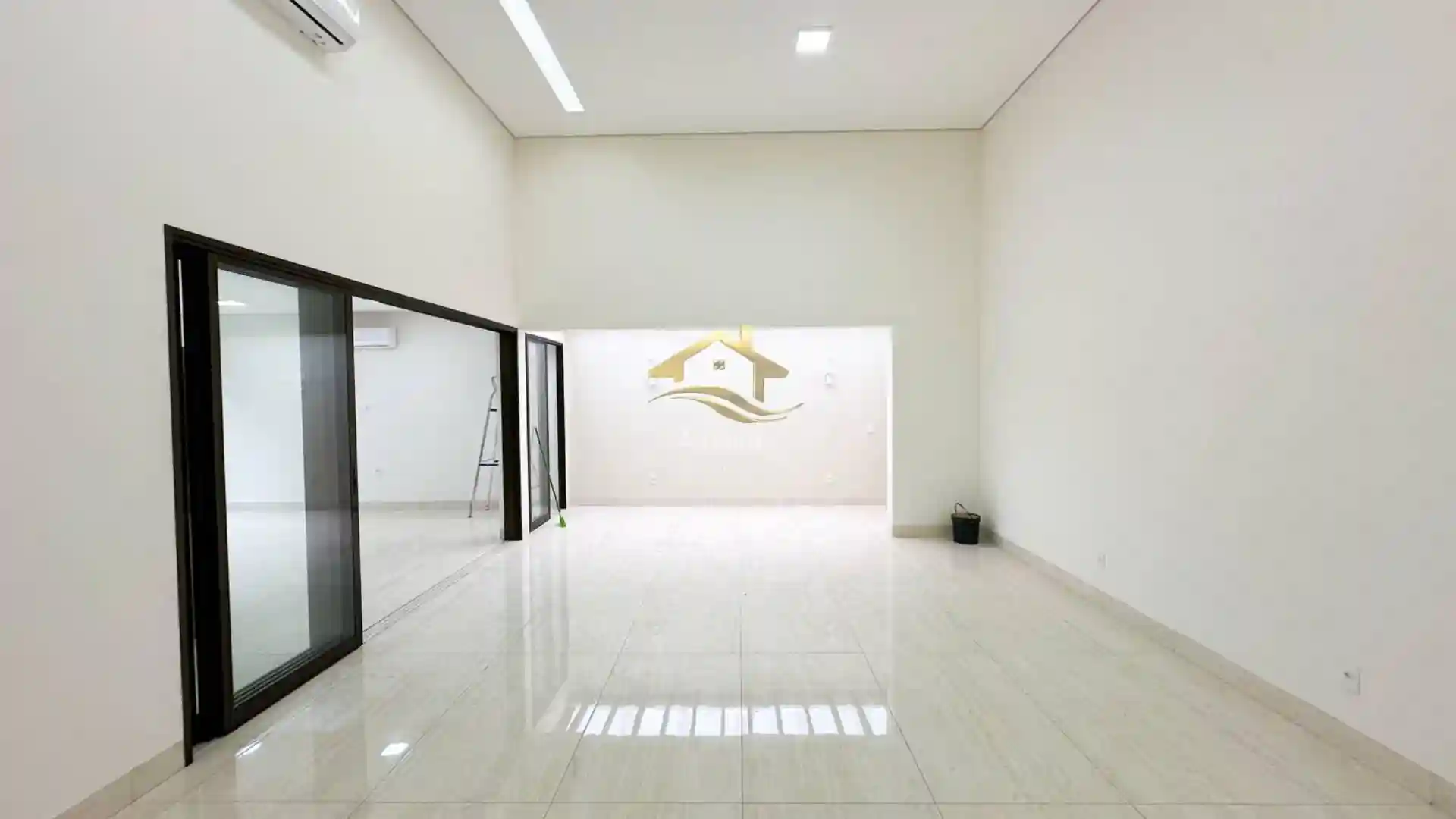 Casa de Condomínio com 3 quartos à venda, 257m² — foto 8 de 20