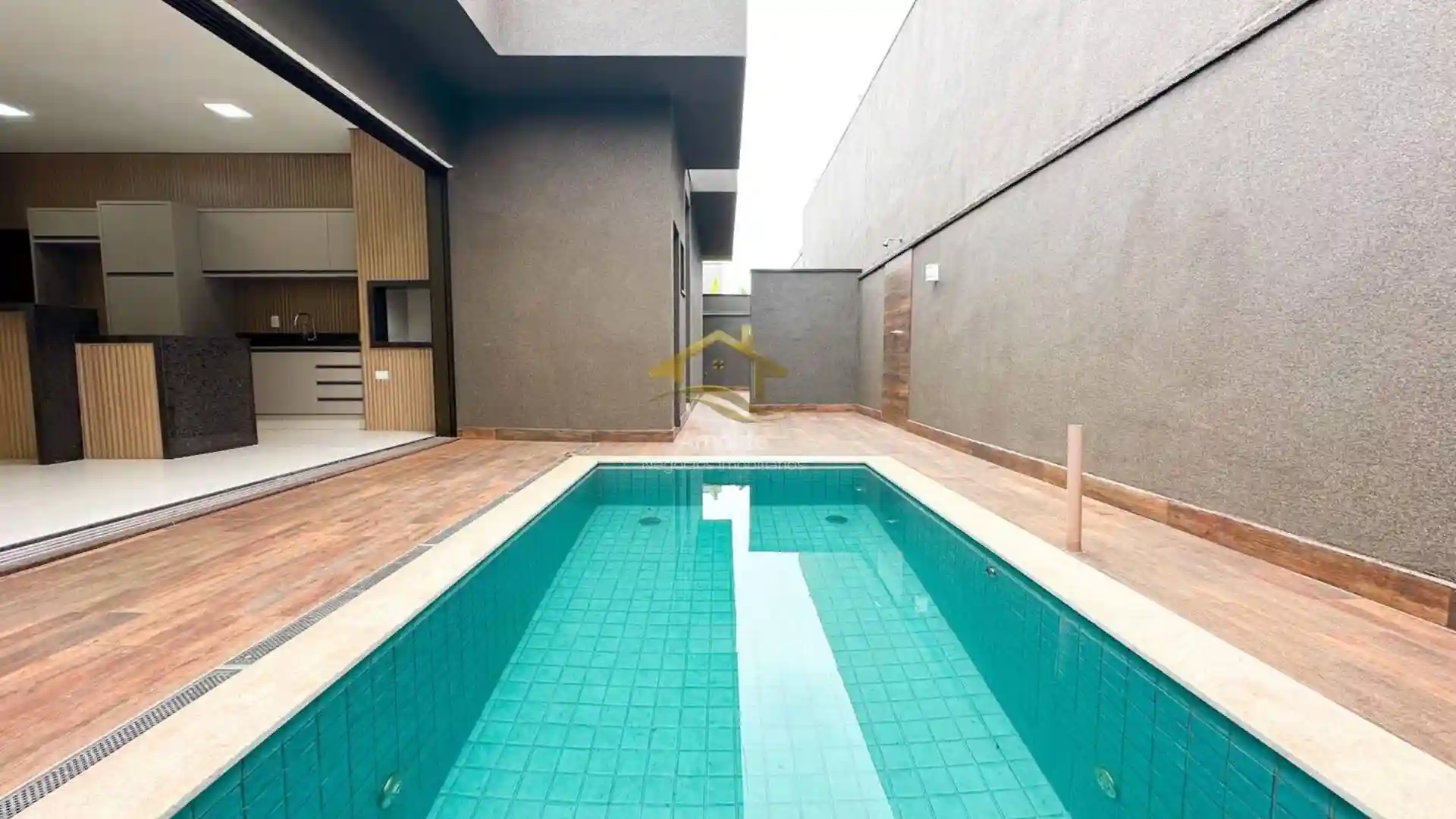 Casa de Condomínio com 3 quartos à venda, 257m² — foto 16 de 20